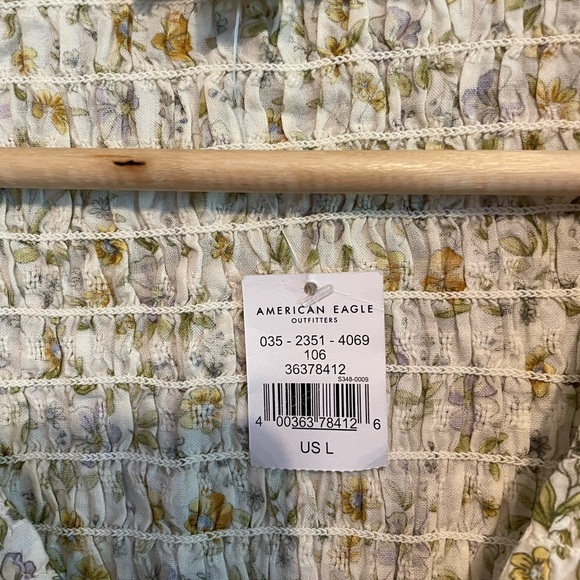 NWT American Eagle Floral Tank, size Large - Picture 3 of 4